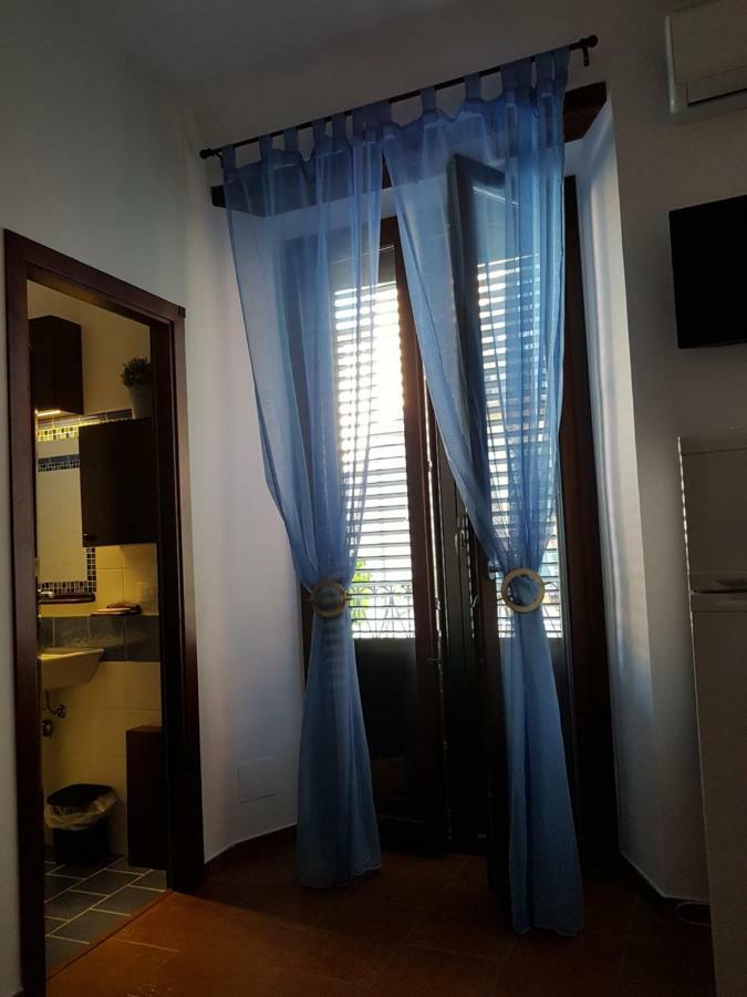 Casa Vacanze Villa D'Orleans Palermo Bagian luar foto