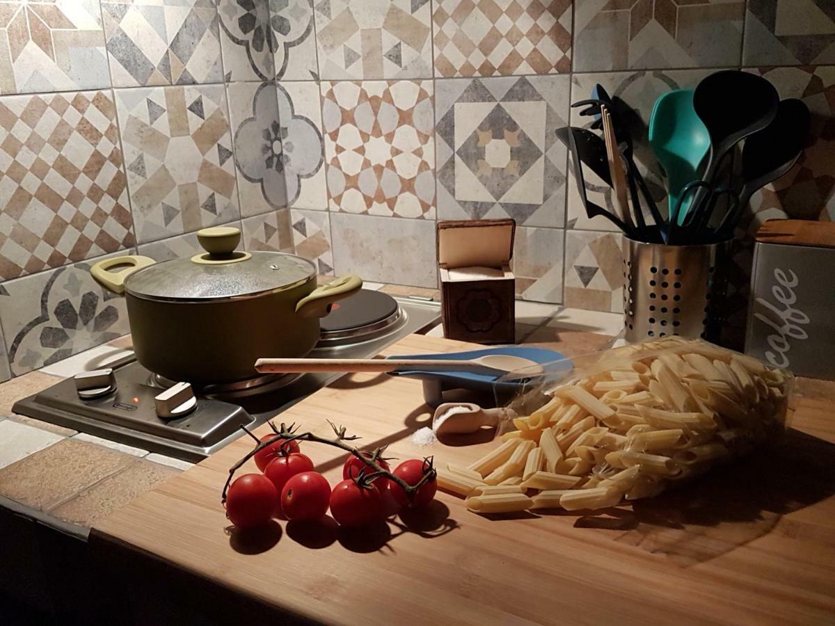 Casa Vacanze Villa D'Orleans Palermo Bagian luar foto