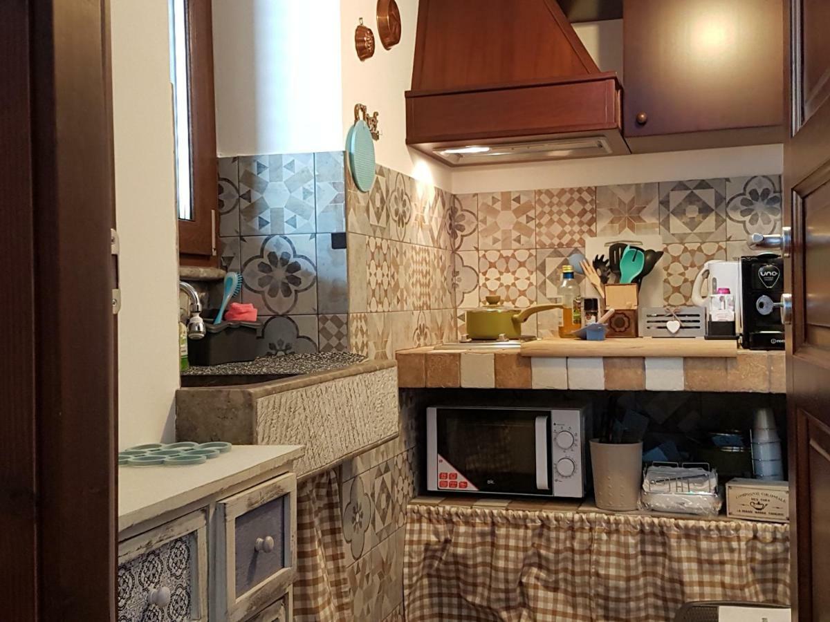 Casa Vacanze Villa D'Orleans Palermo Bagian luar foto
